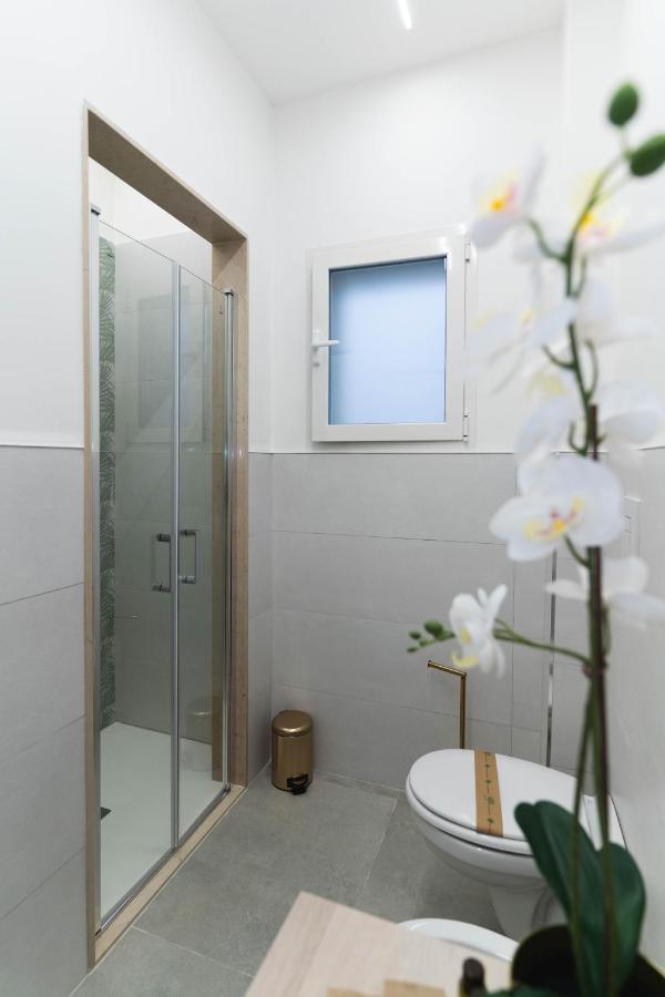 Arco Alto Rooms Bari Exterior photo