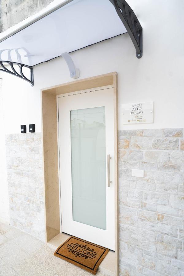 Arco Alto Rooms Bari Exterior photo