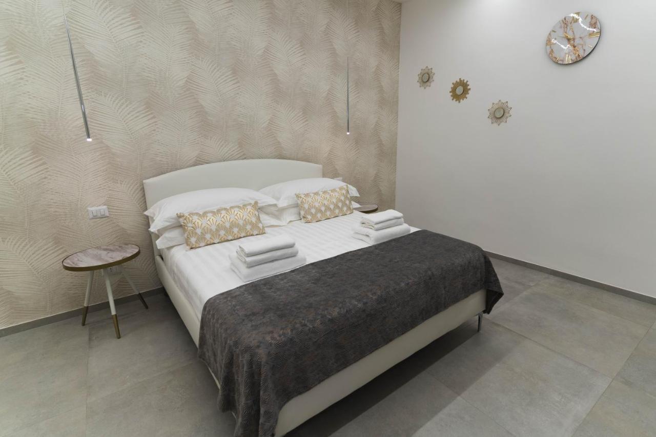 Arco Alto Rooms Bari Exterior photo